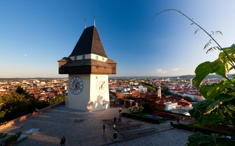 Uhrturm (c) Graz Tourismus - Harry Schiffer